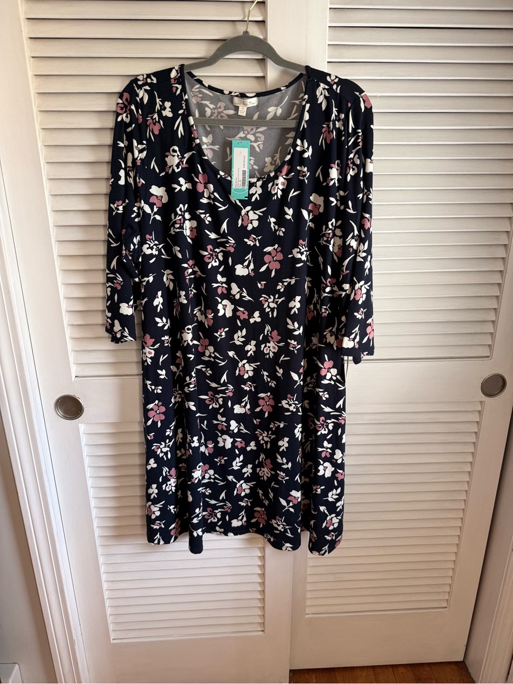 nine britton Navy Floral V-Neck Midi Dress - Pink & White Blooms
